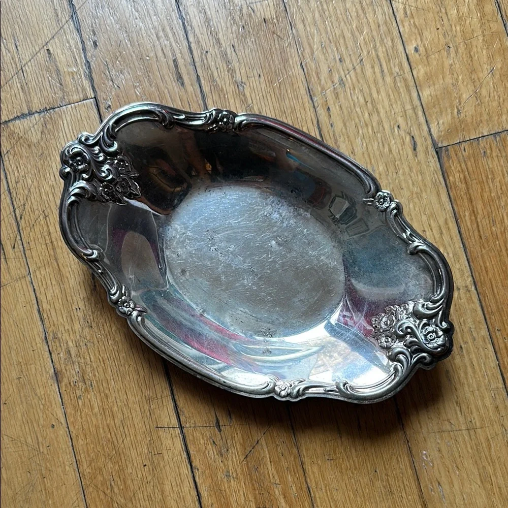 International Silver Company #448 Silver Plated Serving Dish